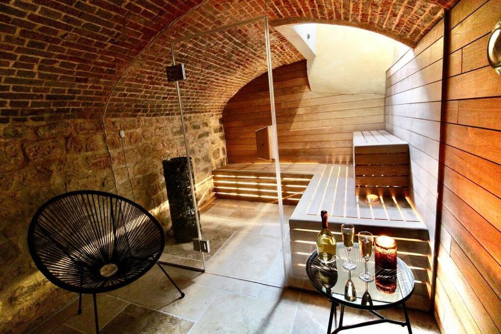 Le Spa Beauvoisine - Jacuzzi Sauna Rouen Centre Free Parking Экстерьер фото